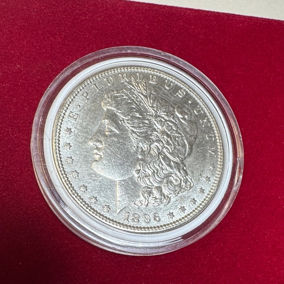 Jewelry - Morgan Dollar Silver Coin  1896 in Protective Case vintage rare old coin
